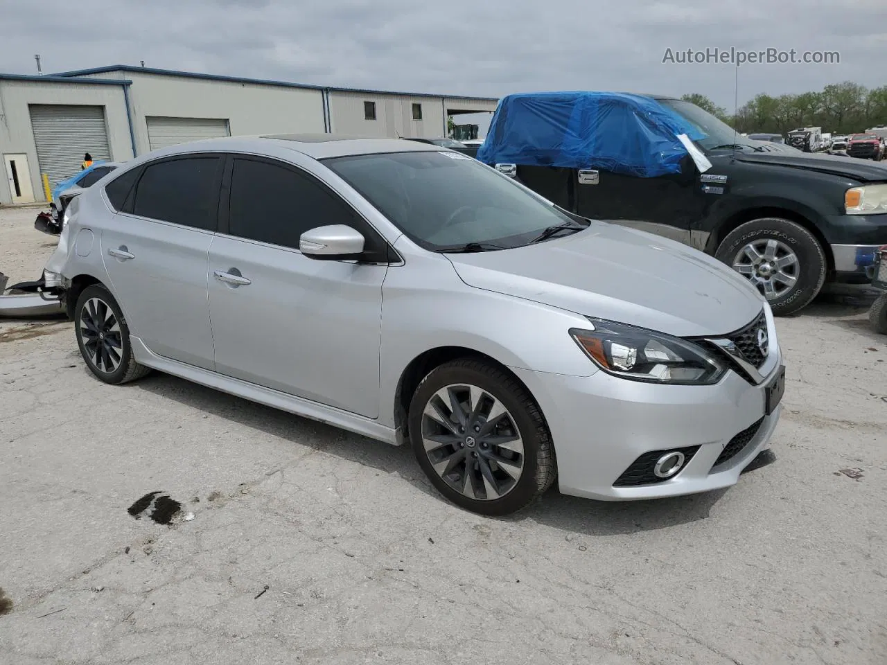 2018 Nissan Sentra Sr Turbo Серебряный vin: 3N1CB7AP8JY208360