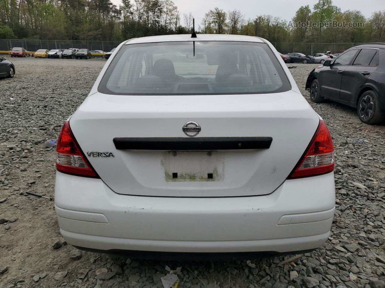 2009 Nissan Versa S White vin: 3N1CC11E59L467003