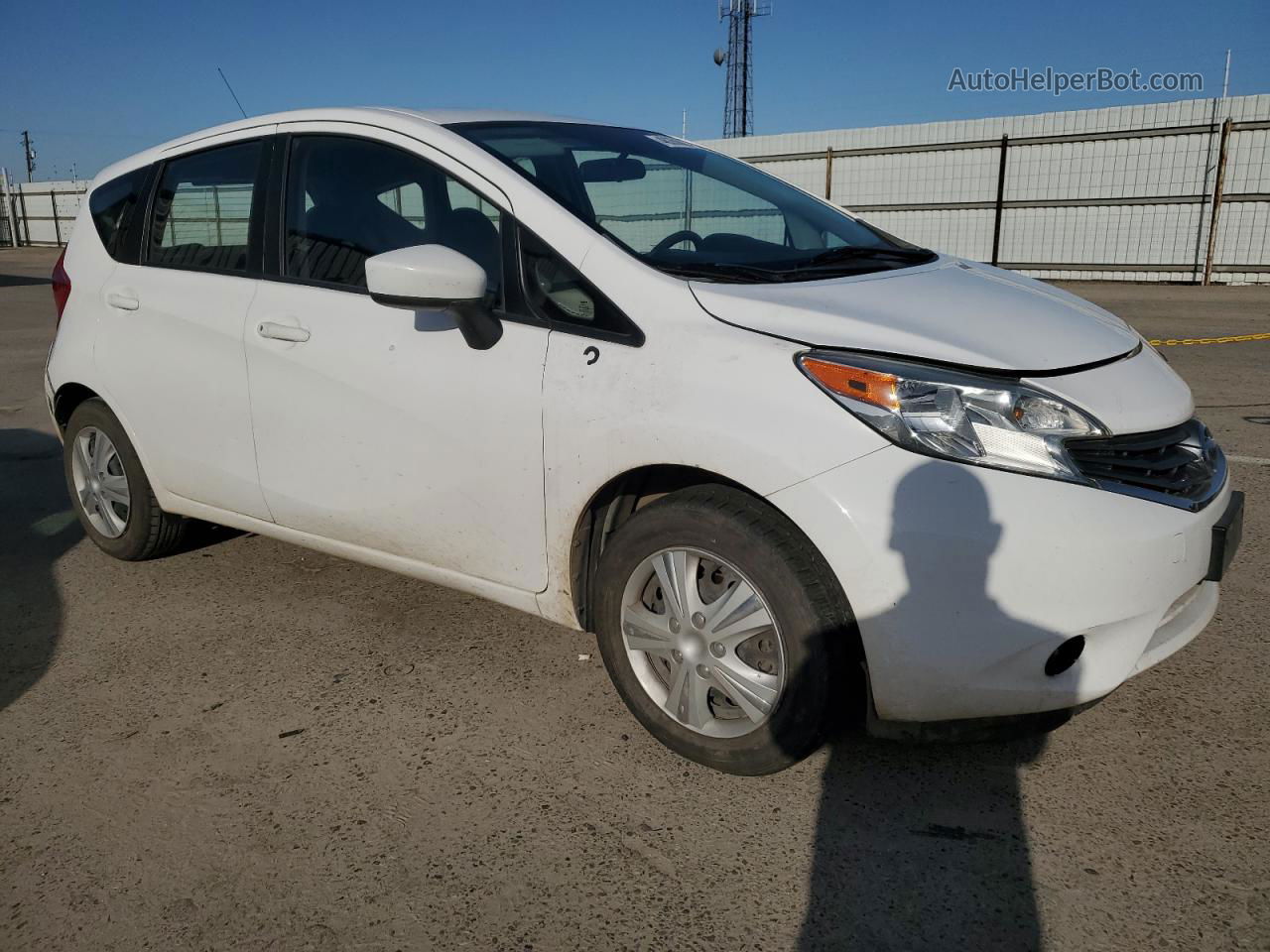 2016 Nissan Versa Note S White vin: 3N1CE2CP0GL390715