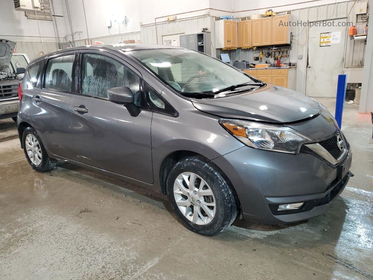 2018 Nissan Versa Note S Silver vin: 3N1CE2CP0JL354515