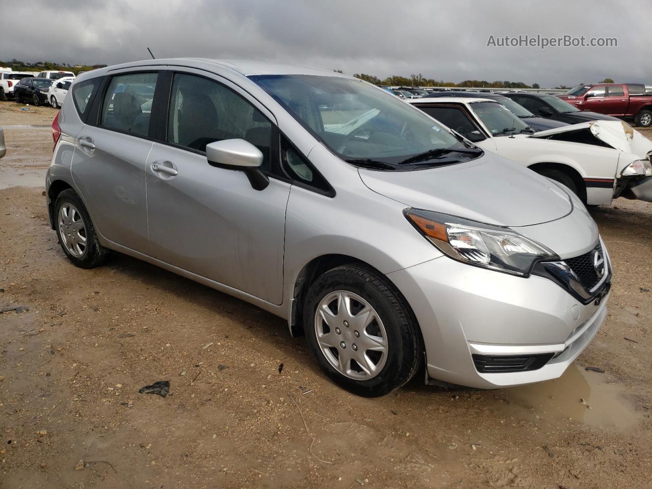 2018 Nissan Versa Note S Silver vin: 3N1CE2CP0JL361691