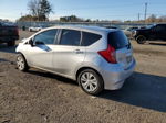 2018 Nissan Versa Note S Серебряный vin: 3N1CE2CP1JL354524