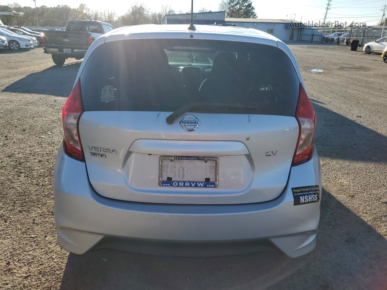 2018 Nissan Versa Note S Silver vin: 3N1CE2CP1JL354524