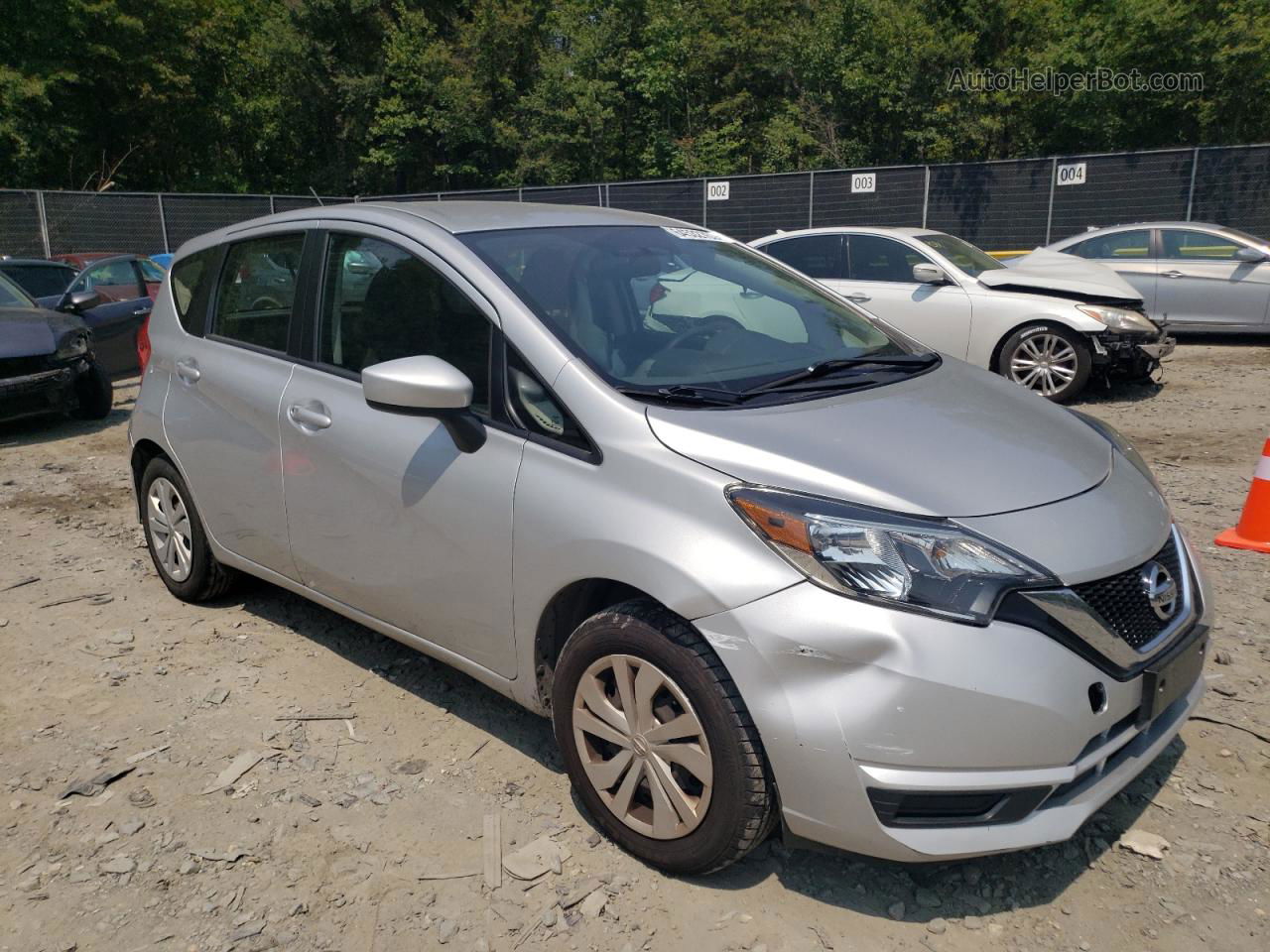 2018 Nissan Versa Note S Silver vin: 3N1CE2CP1JL356922