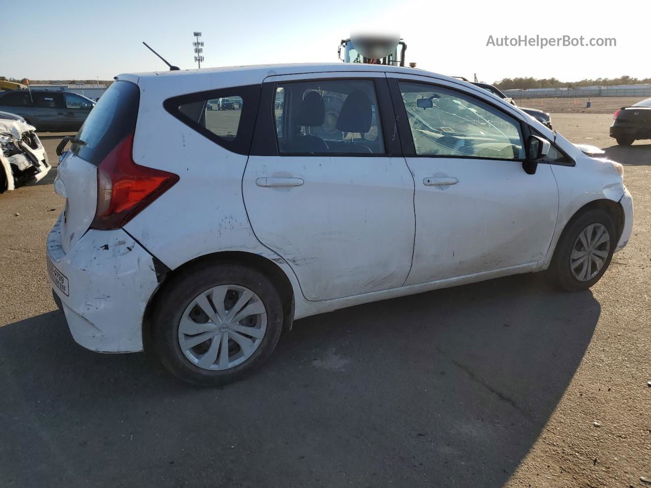 2018 Nissan Versa Note S Белый vin: 3N1CE2CP2JL352491