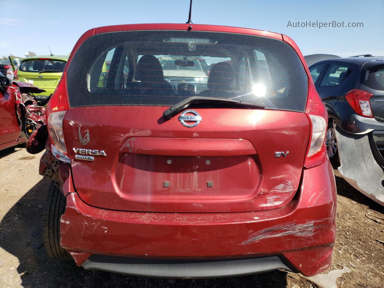 2018 Nissan Versa Note S Красный vin: 3N1CE2CP2JL352765