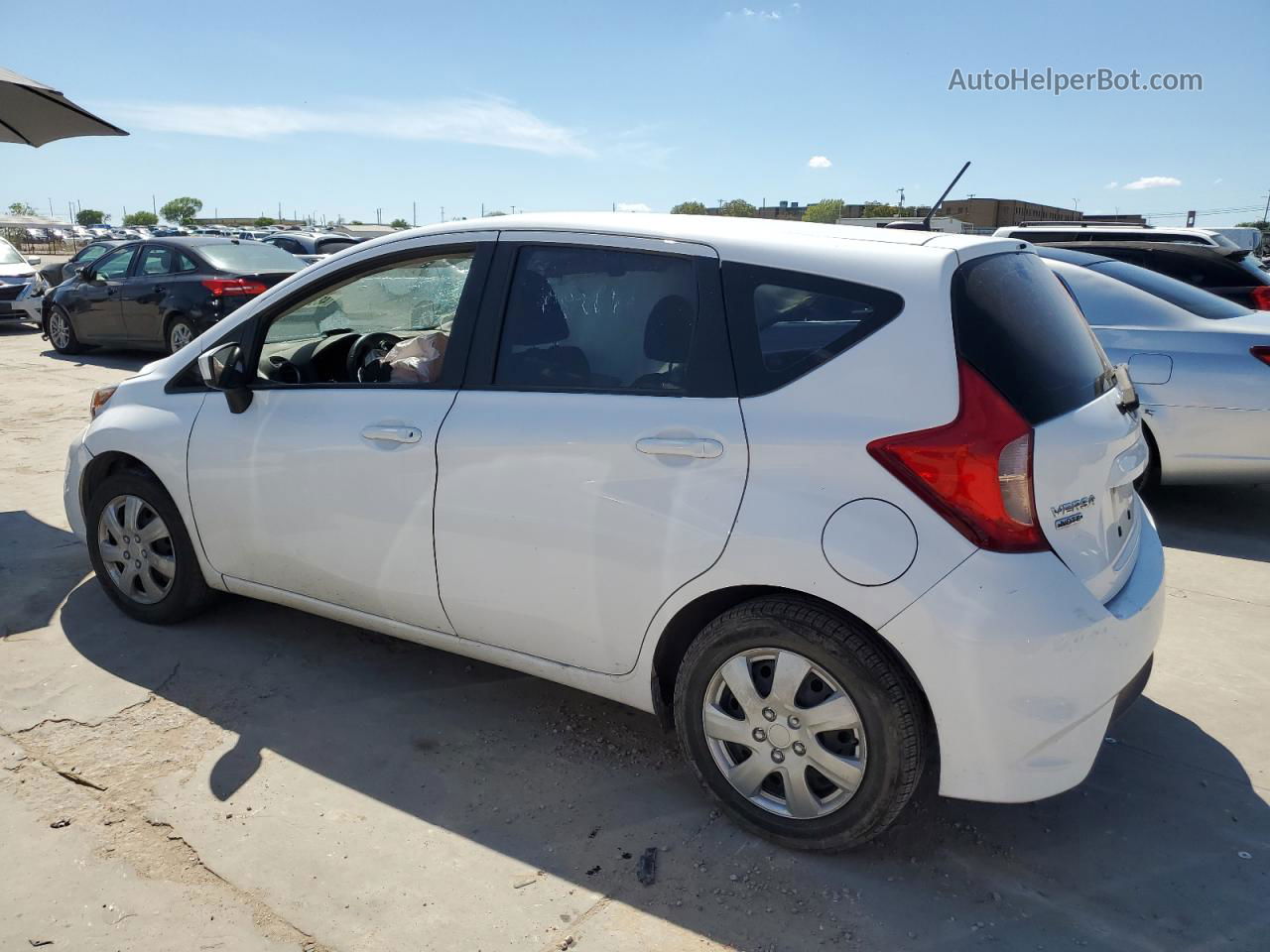 2018 Nissan Versa Note S White vin: 3N1CE2CP3JL353245