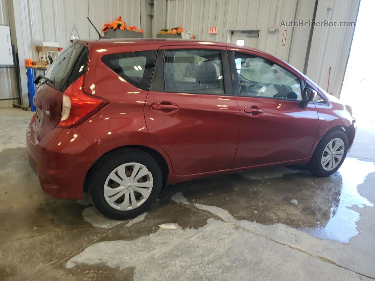 2018 Nissan Versa Note S Red vin: 3N1CE2CP4JL368711