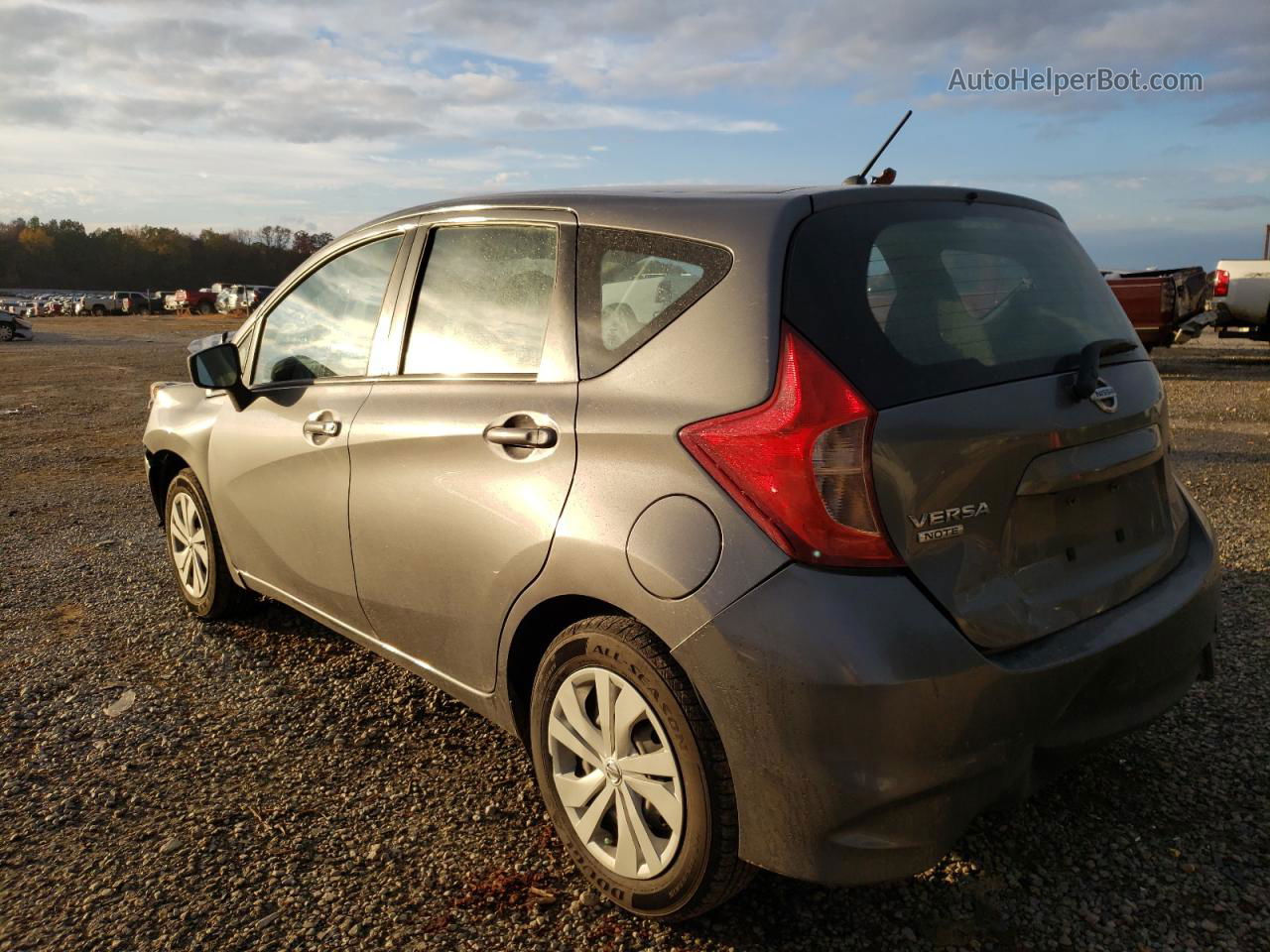 2018 Nissan Versa Note S Угольный vin: 3N1CE2CP5JL370631