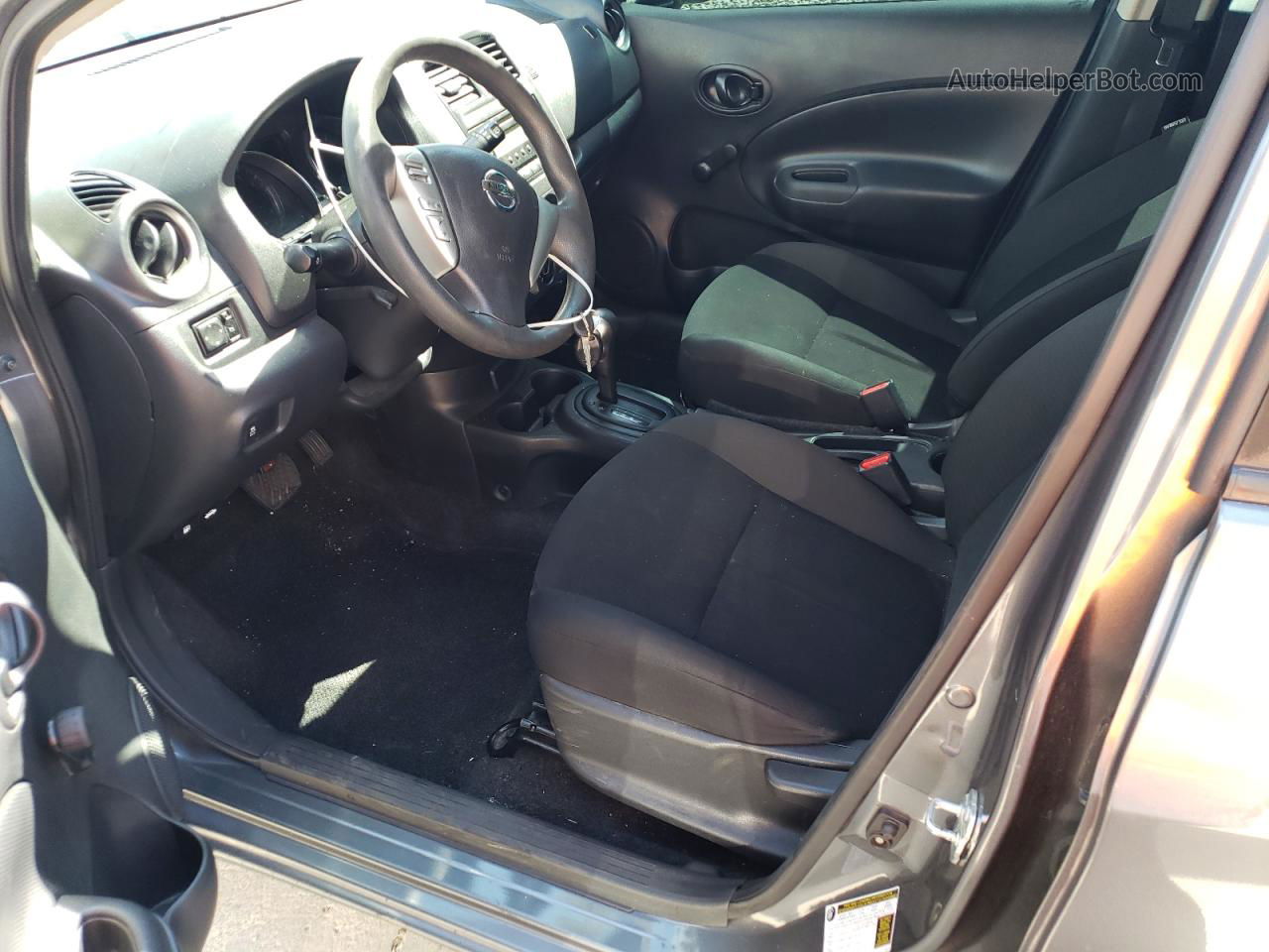 2018 Nissan Versa Note S Угольный vin: 3N1CE2CP7JL361946