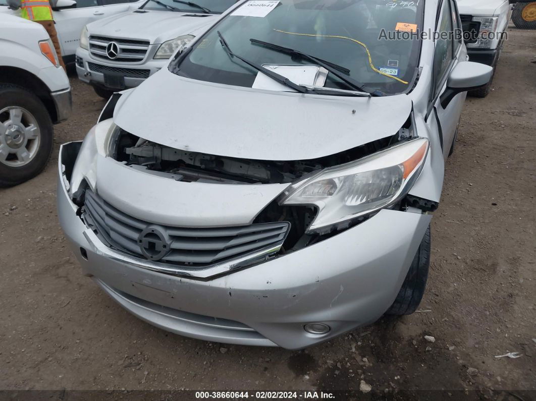 2016 Nissan Versa Note   Серебряный vin: 3N1CE2CP8GL368381