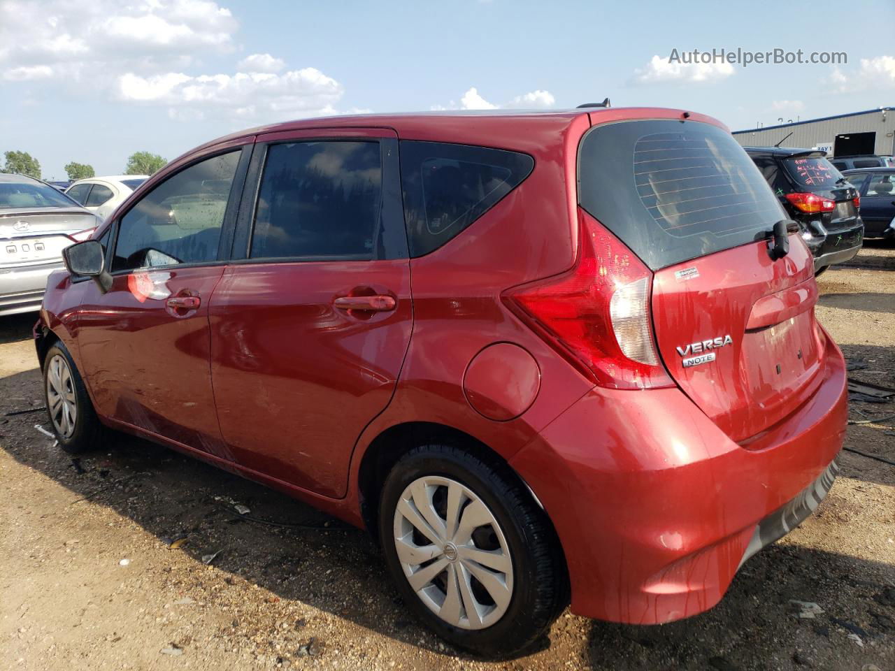 2018 Nissan Versa Note S Красный vin: 3N1CE2CP8JL351894