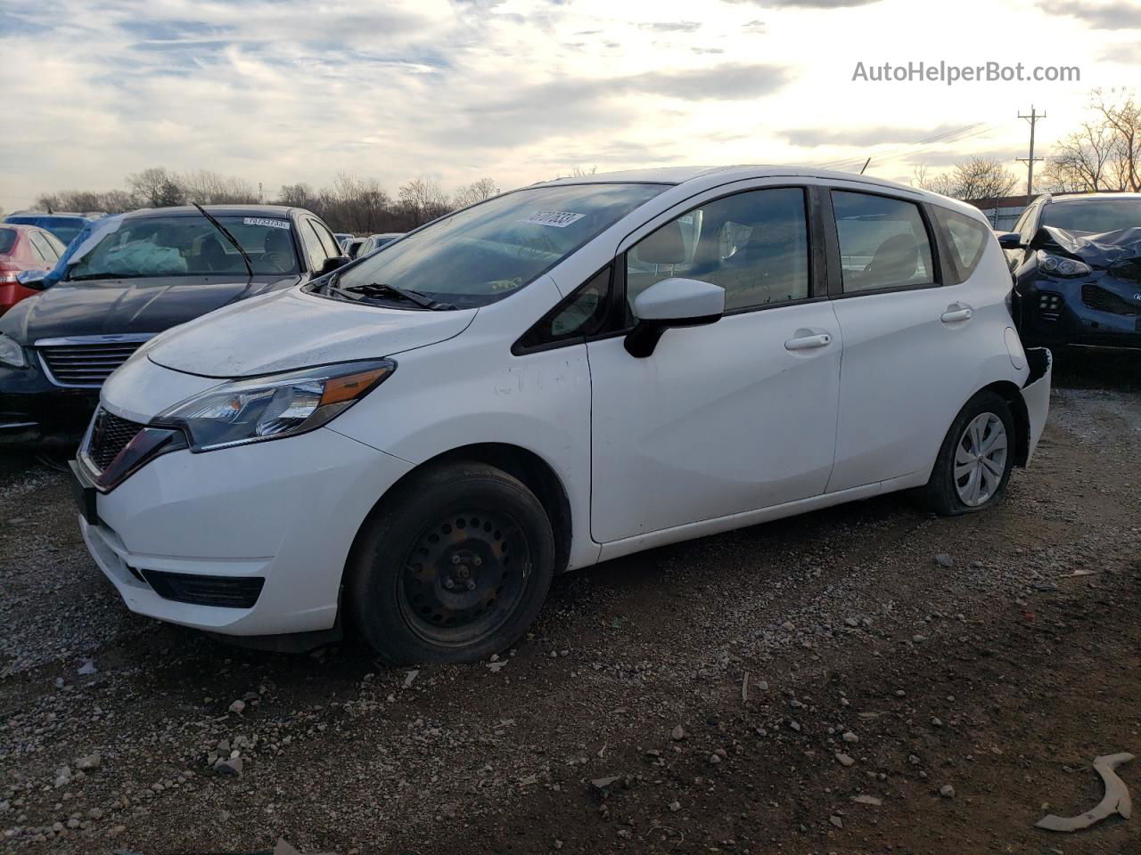 2018 Nissan Versa Note S White vin: 3N1CE2CP8JL368632