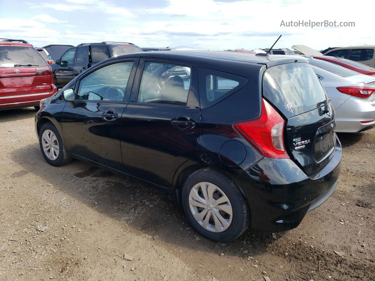 2018 Nissan Versa Note S Черный vin: 3N1CE2CP9JL352648