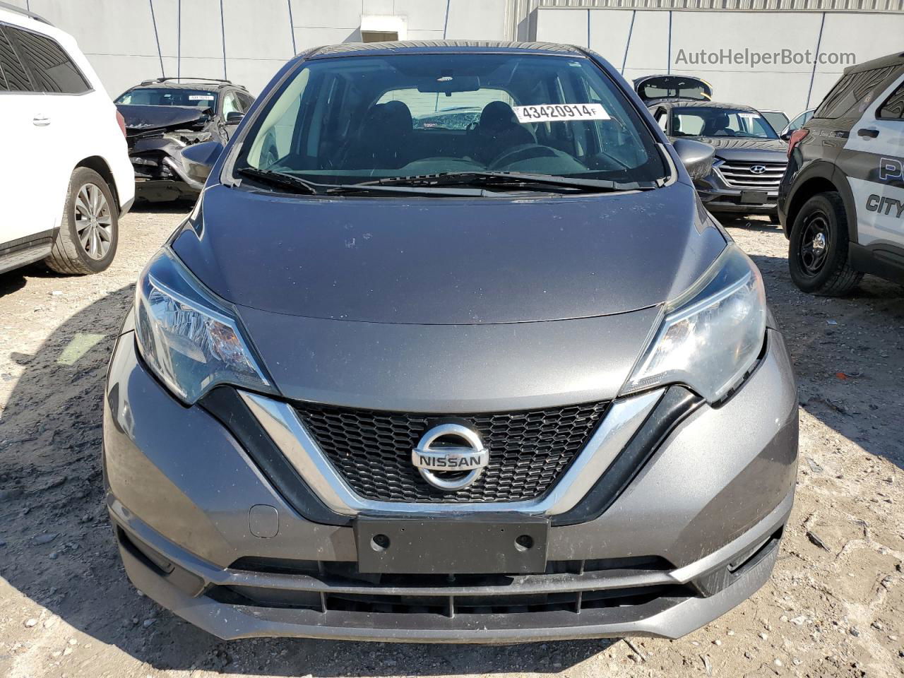 2018 Nissan Versa Note S Gray vin: 3N1CE2CP9JL370809