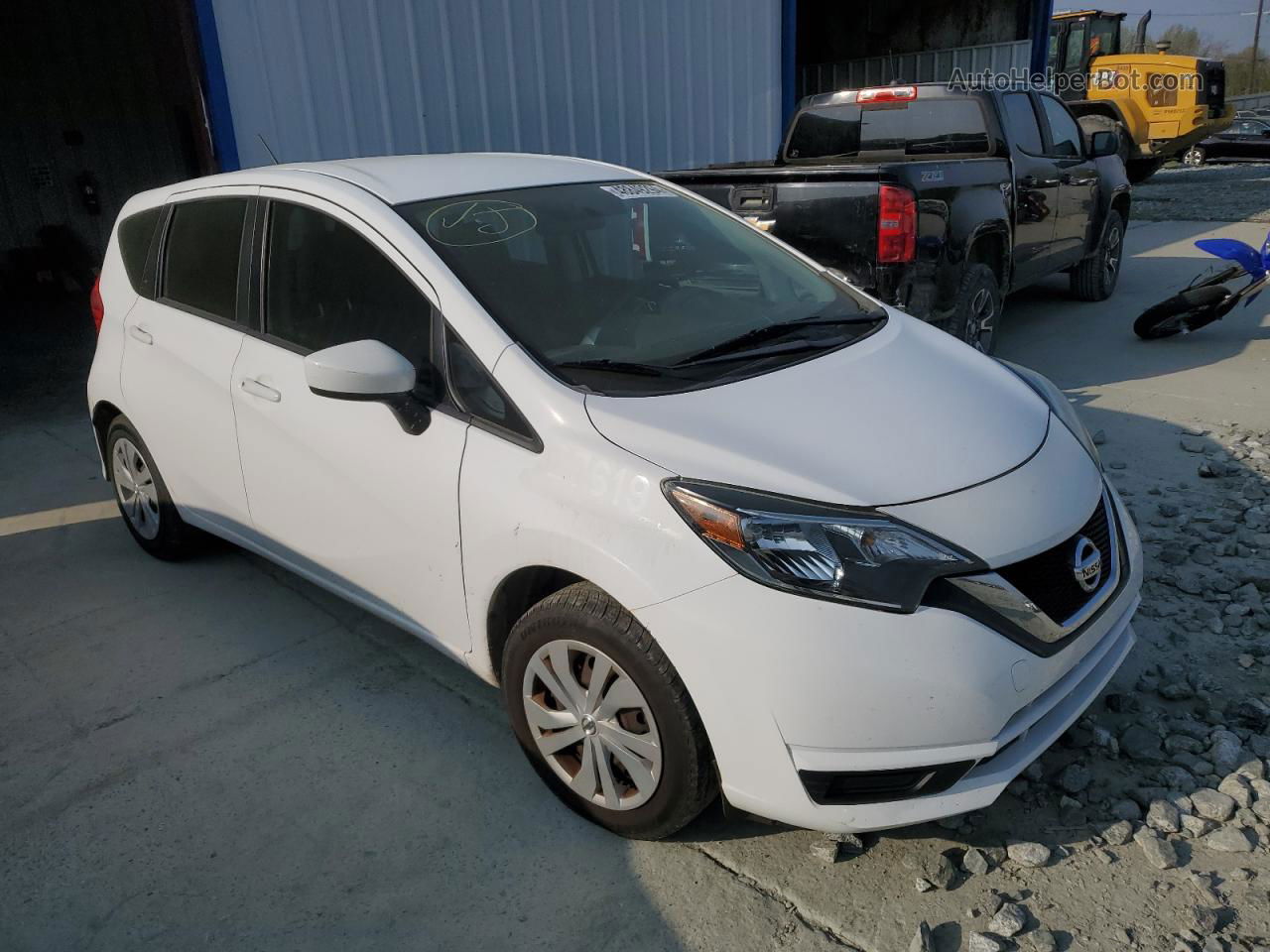 2018 Nissan Versa Note S White vin: 3N1CE2CPXJL362105