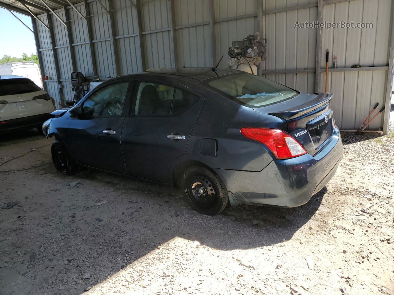 2016 Nissan Versa S Charcoal vin: 3N1CN7AP0GL892351