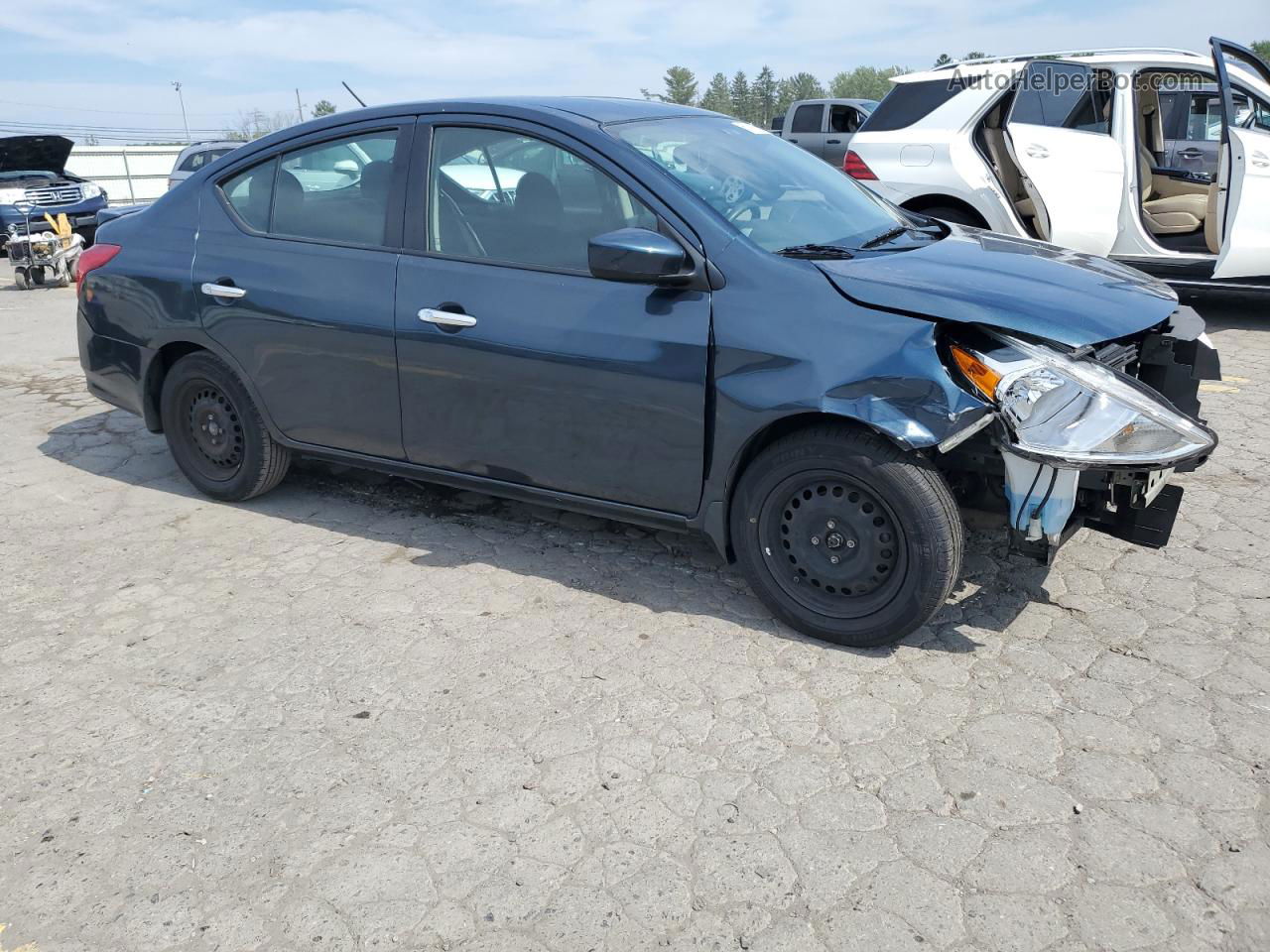 2016 Nissan Versa S Blue vin: 3N1CN7AP0GL906541