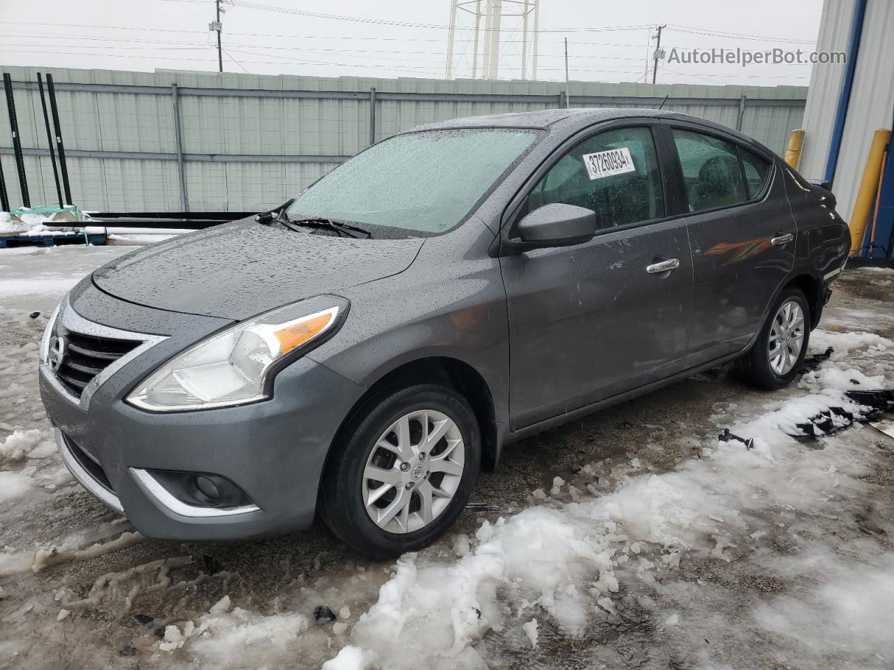 2018 Nissan Versa S Серый vin: 3N1CN7AP0JL809198