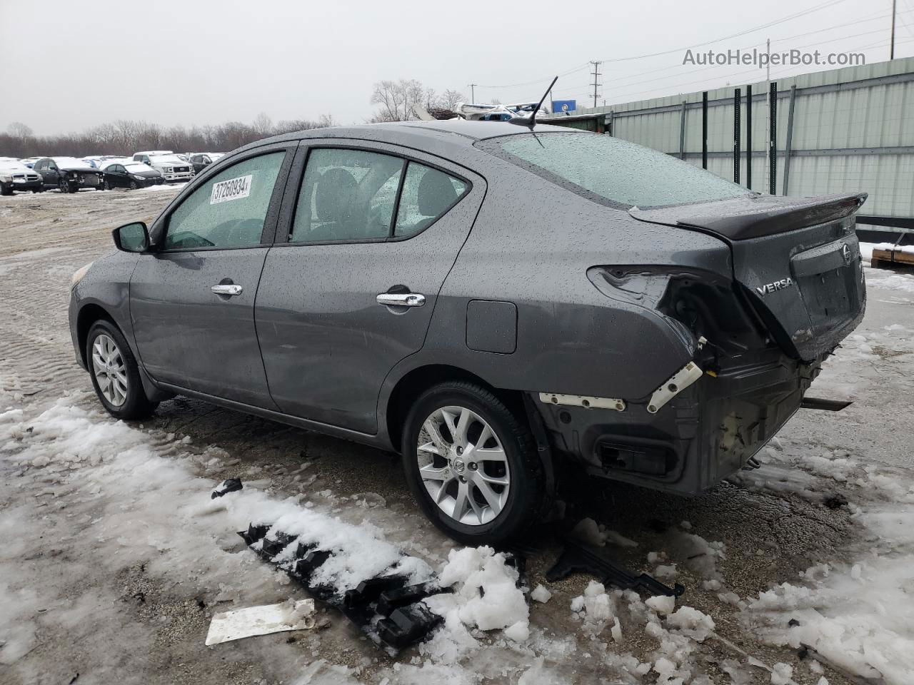 2018 Nissan Versa S Серый vin: 3N1CN7AP0JL809198