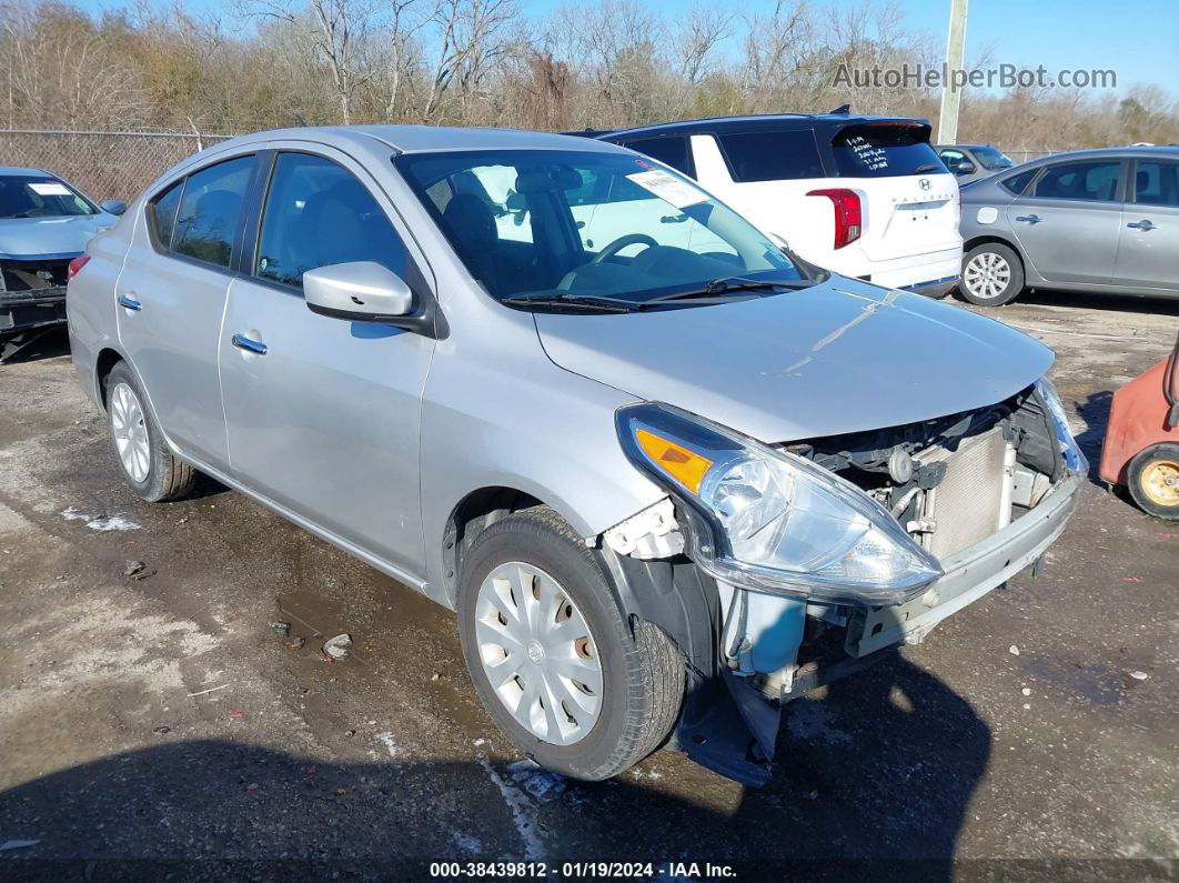 2018 Nissan Versa 1.6 Sv Silver vin: 3N1CN7AP0JL810870