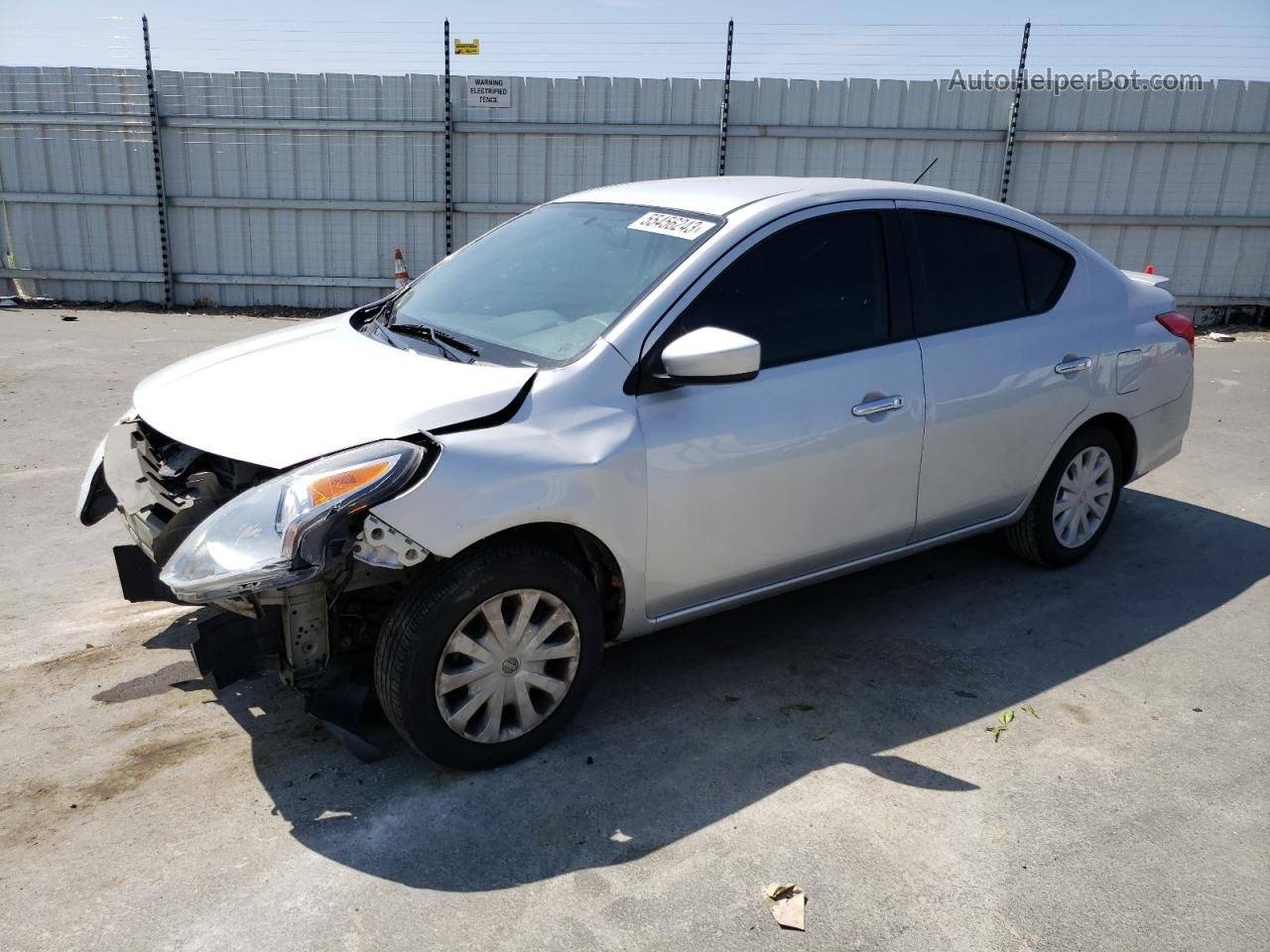 2018 Nissan Versa S Silver vin: 3N1CN7AP0JL810884