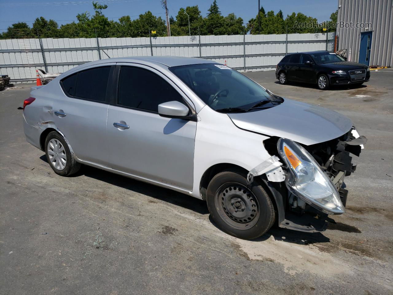 2018 Nissan Versa S Silver vin: 3N1CN7AP0JL810884