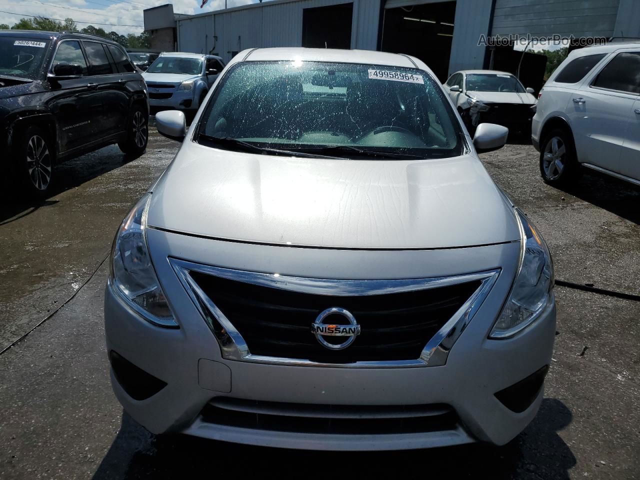 2018 Nissan Versa S Silver vin: 3N1CN7AP0JL812845