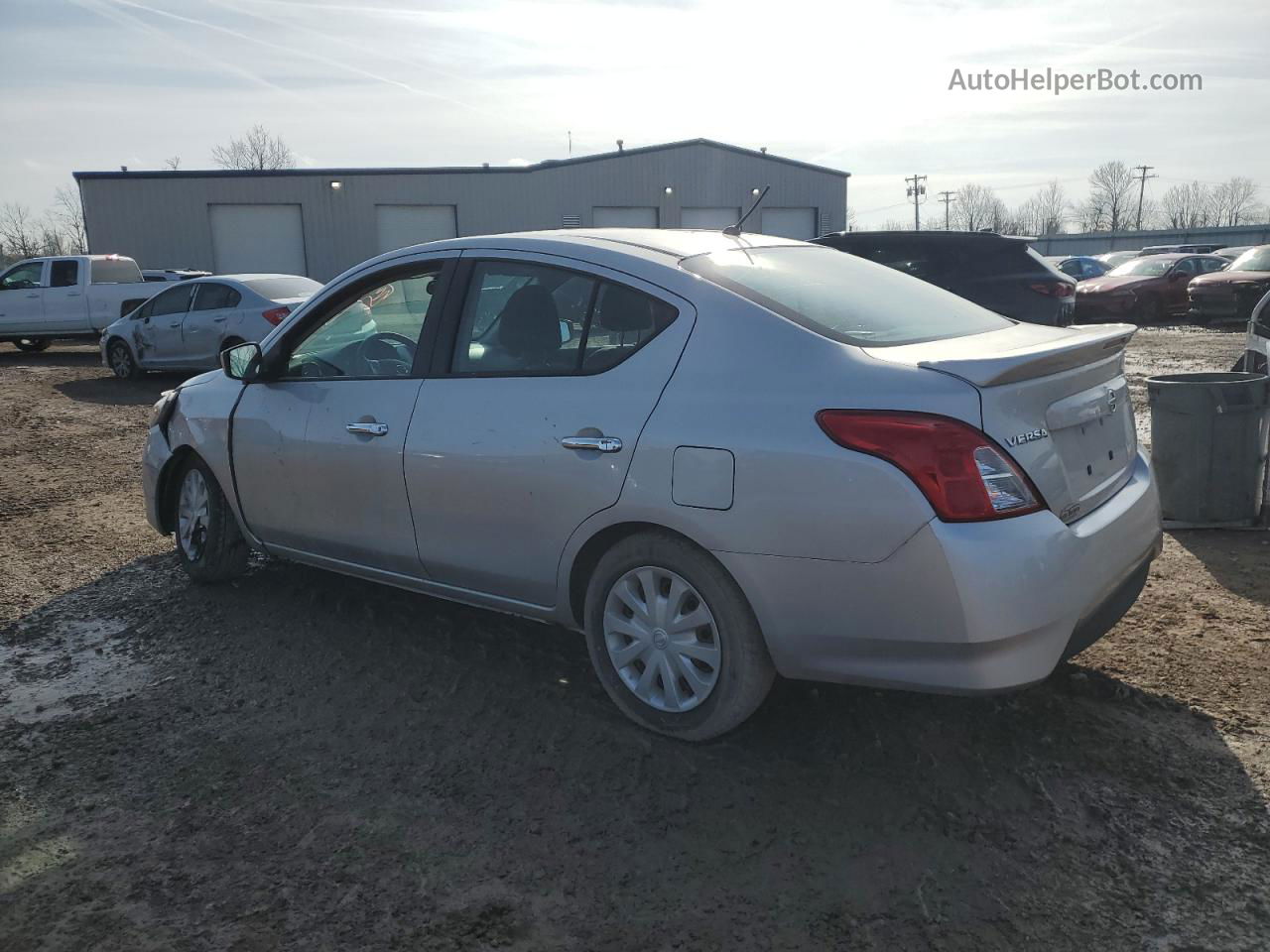 2018 Nissan Versa S Silver vin: 3N1CN7AP0JL813591