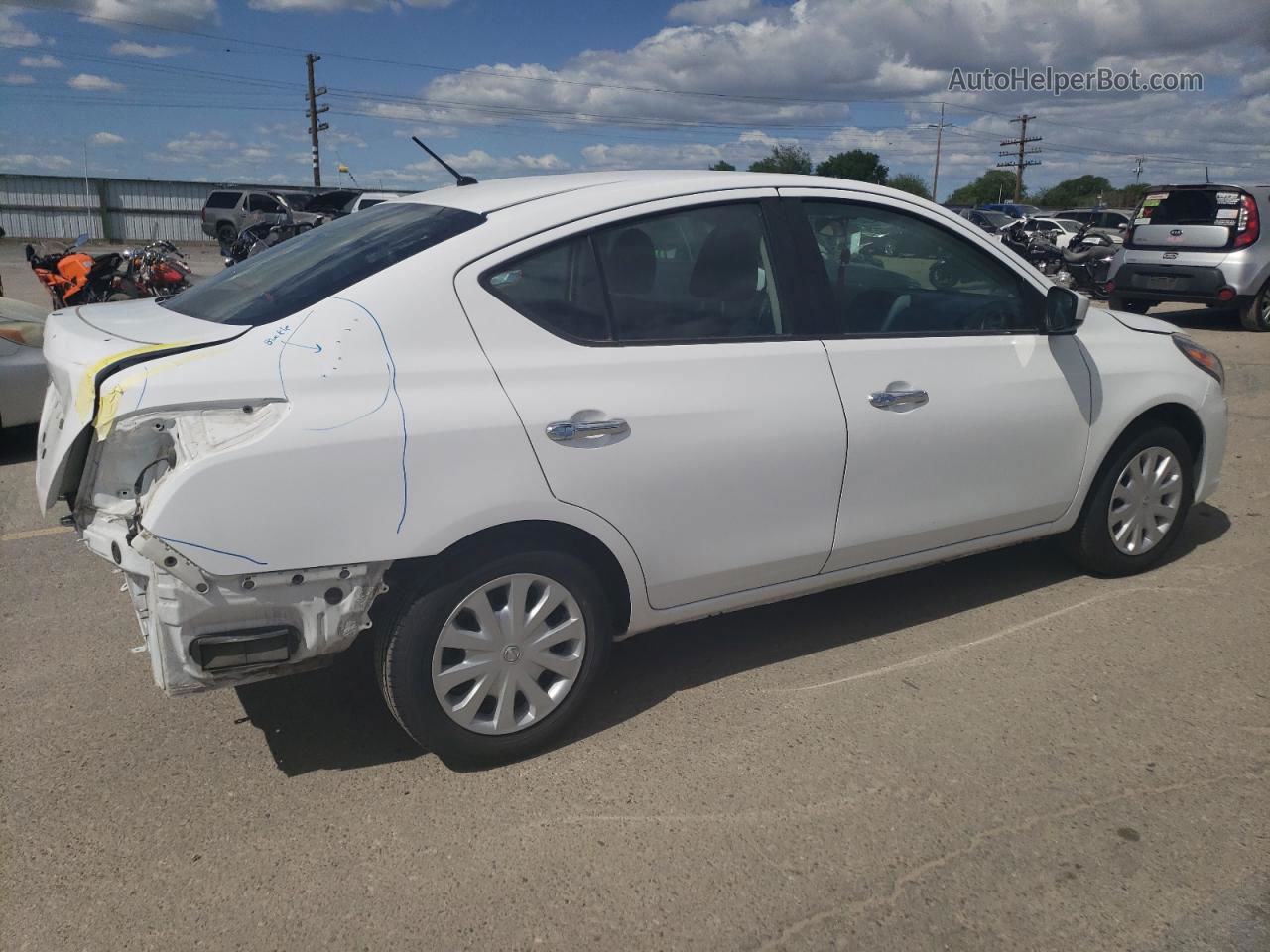 2018 Nissan Versa S White vin: 3N1CN7AP0JL834764