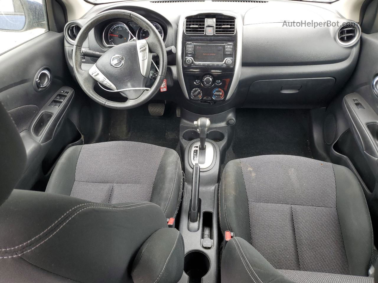 2018 Nissan Versa S Синий vin: 3N1CN7AP0JL841942