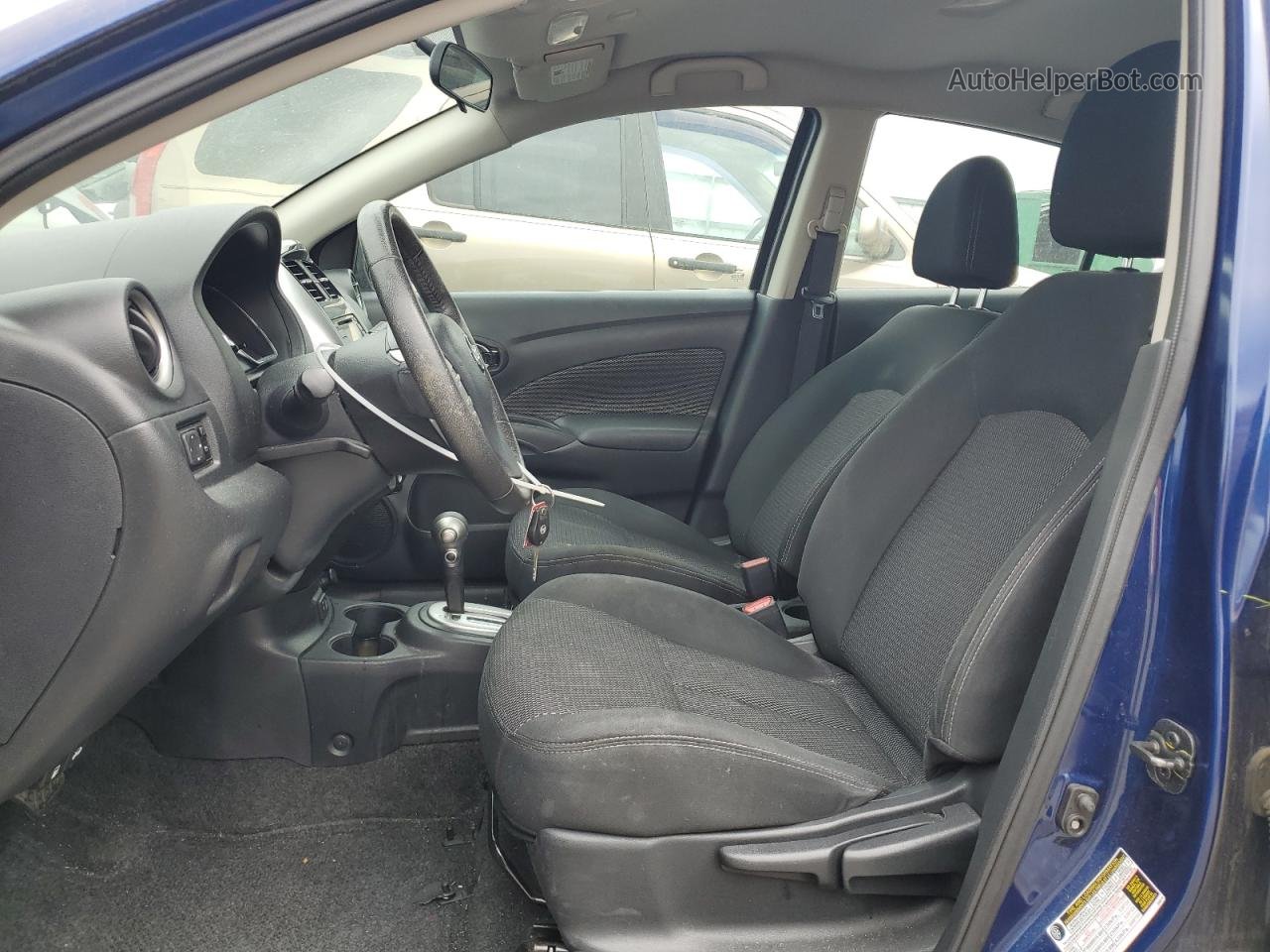 2018 Nissan Versa S Синий vin: 3N1CN7AP0JL841942