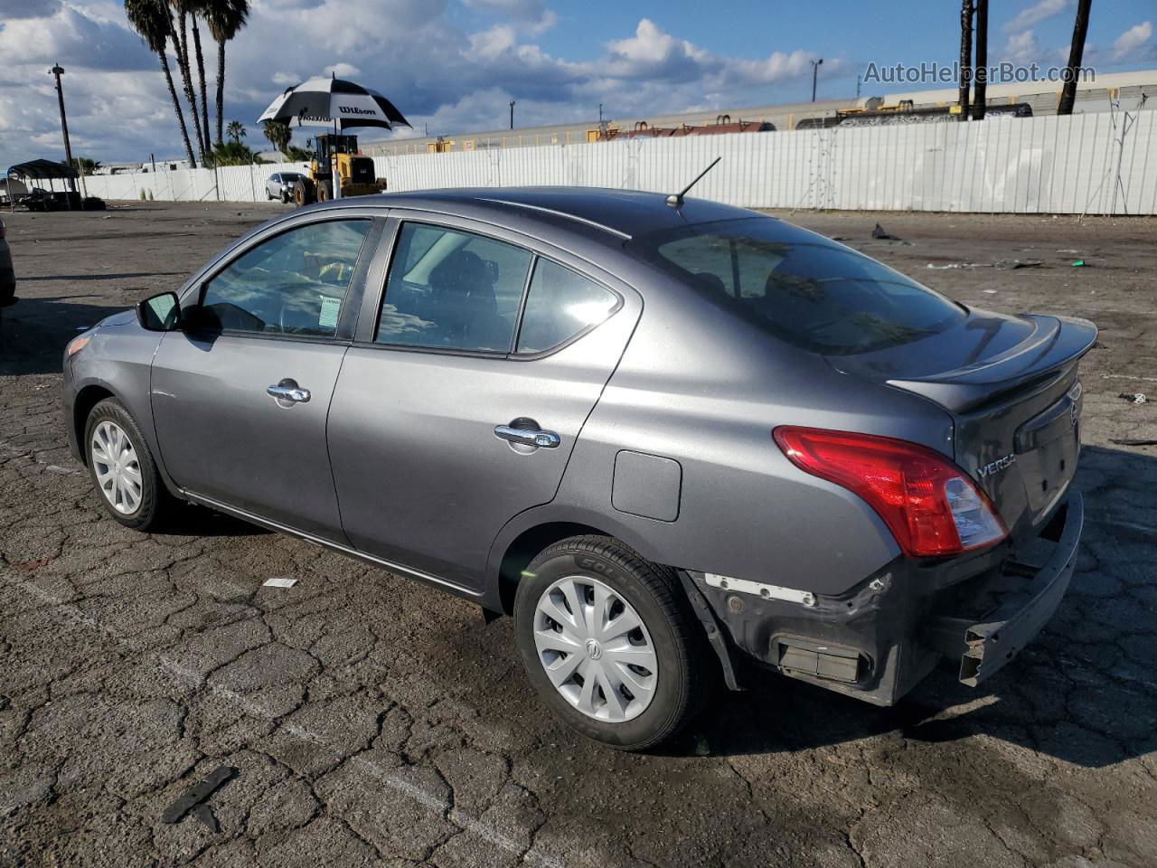 2018 Nissan Versa S Gray vin: 3N1CN7AP0JL856182