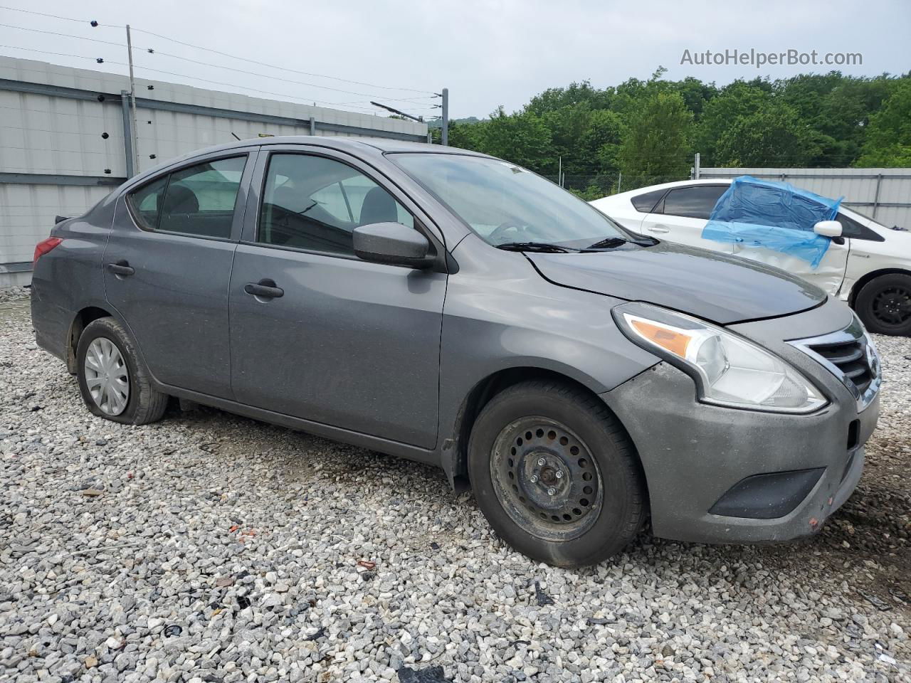 2016 Nissan Versa S Серый vin: 3N1CN7AP1GL886655