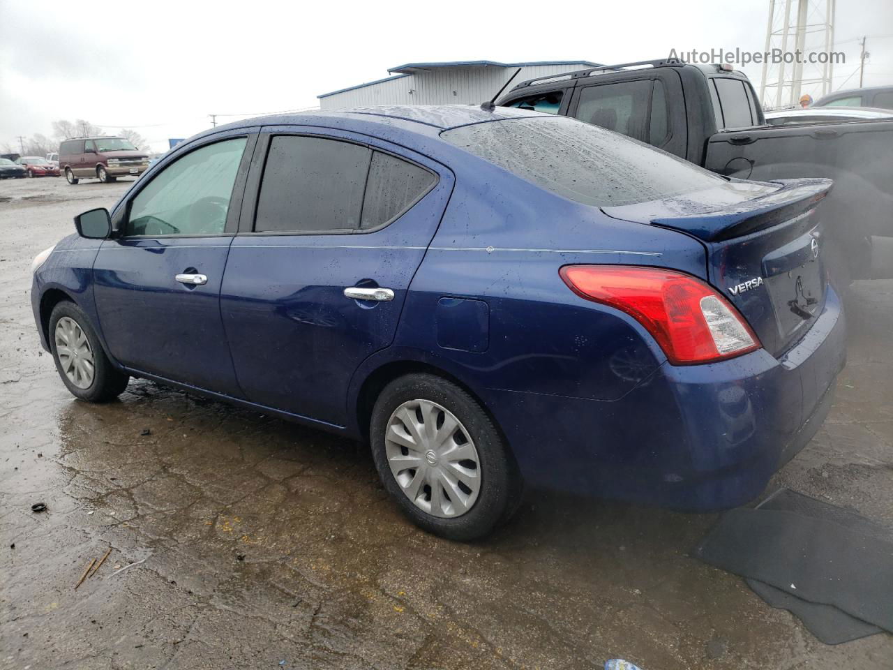 2018 Nissan Versa S Синий vin: 3N1CN7AP1JL855591