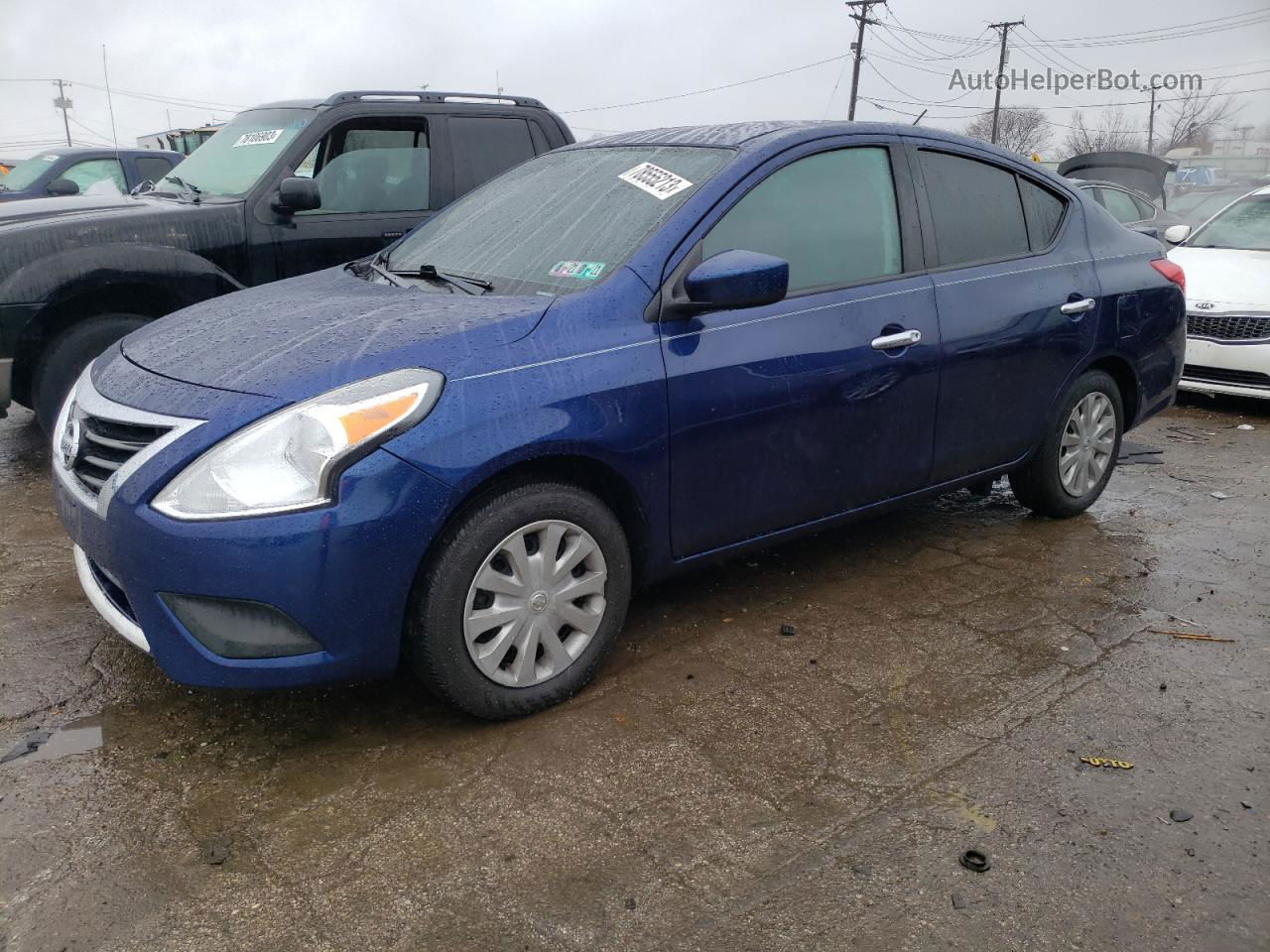 2018 Nissan Versa S Синий vin: 3N1CN7AP1JL855591