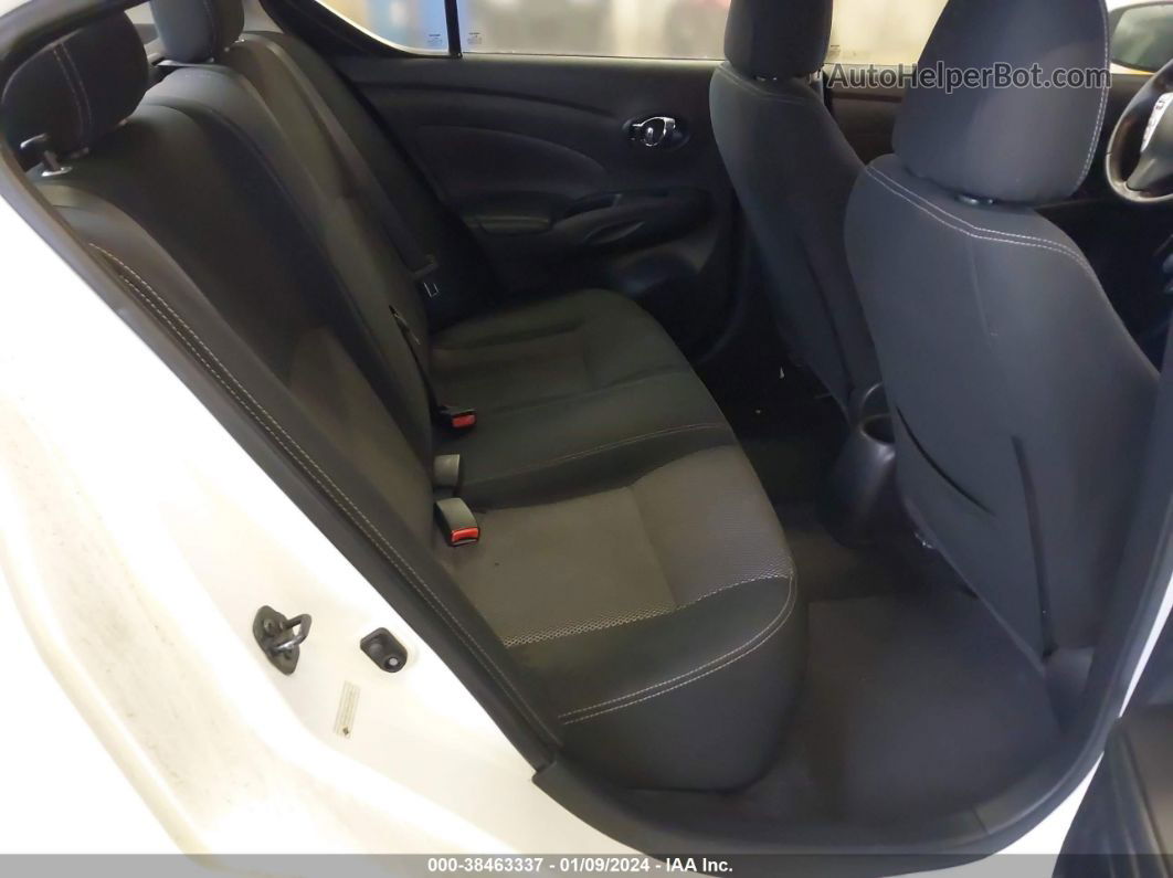 2018 Nissan Versa 1.6 Sv Белый vin: 3N1CN7AP1JL866588