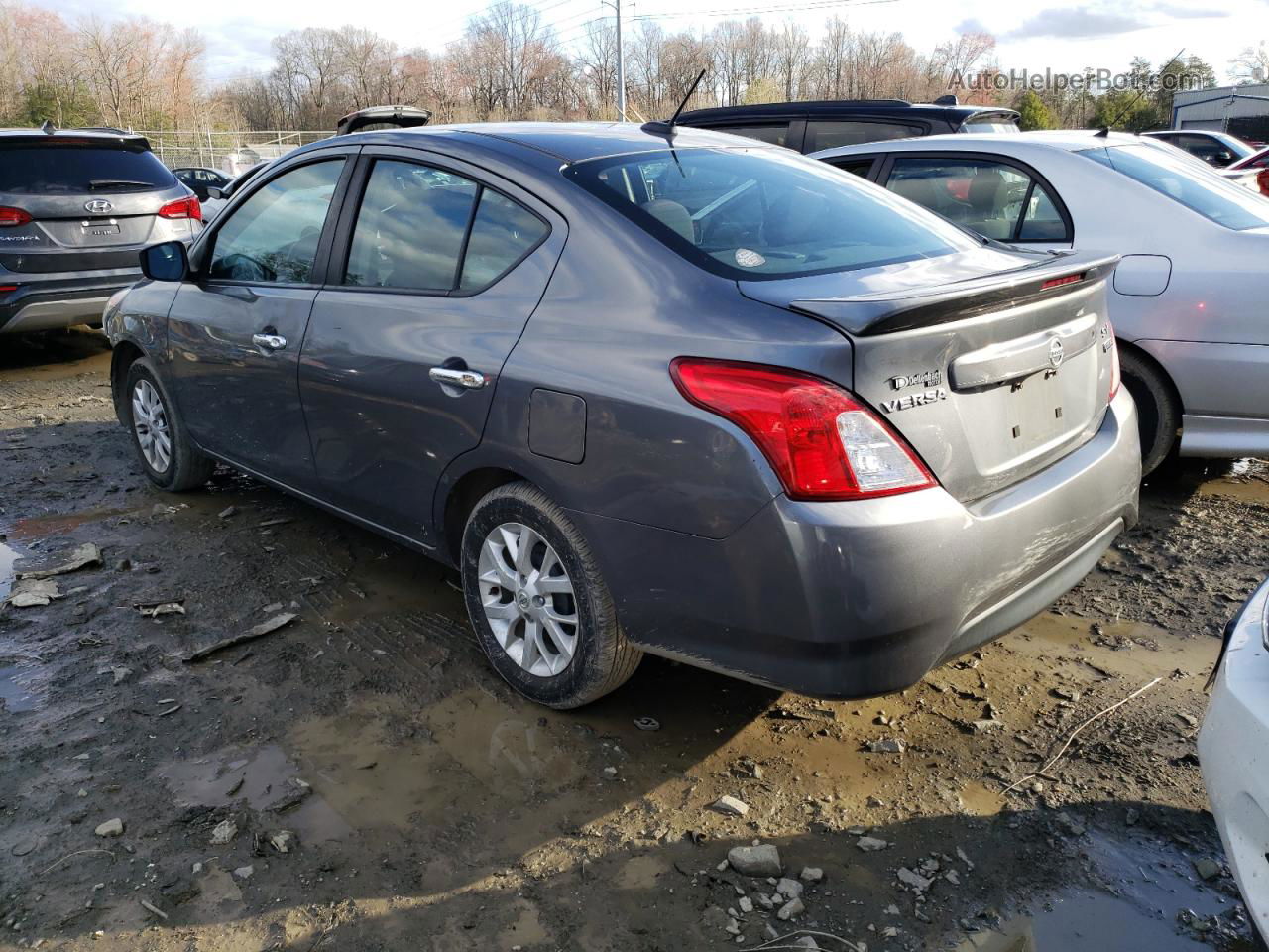 2018 Nissan Versa S Серый vin: 3N1CN7AP1JL870852