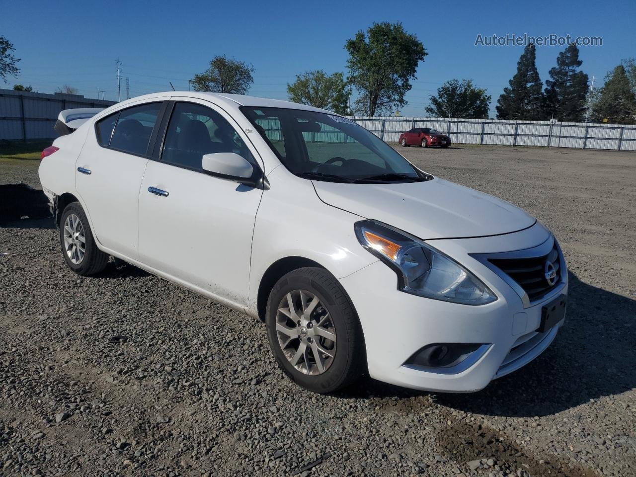 2018 Nissan Versa S White vin: 3N1CN7AP1JL875002