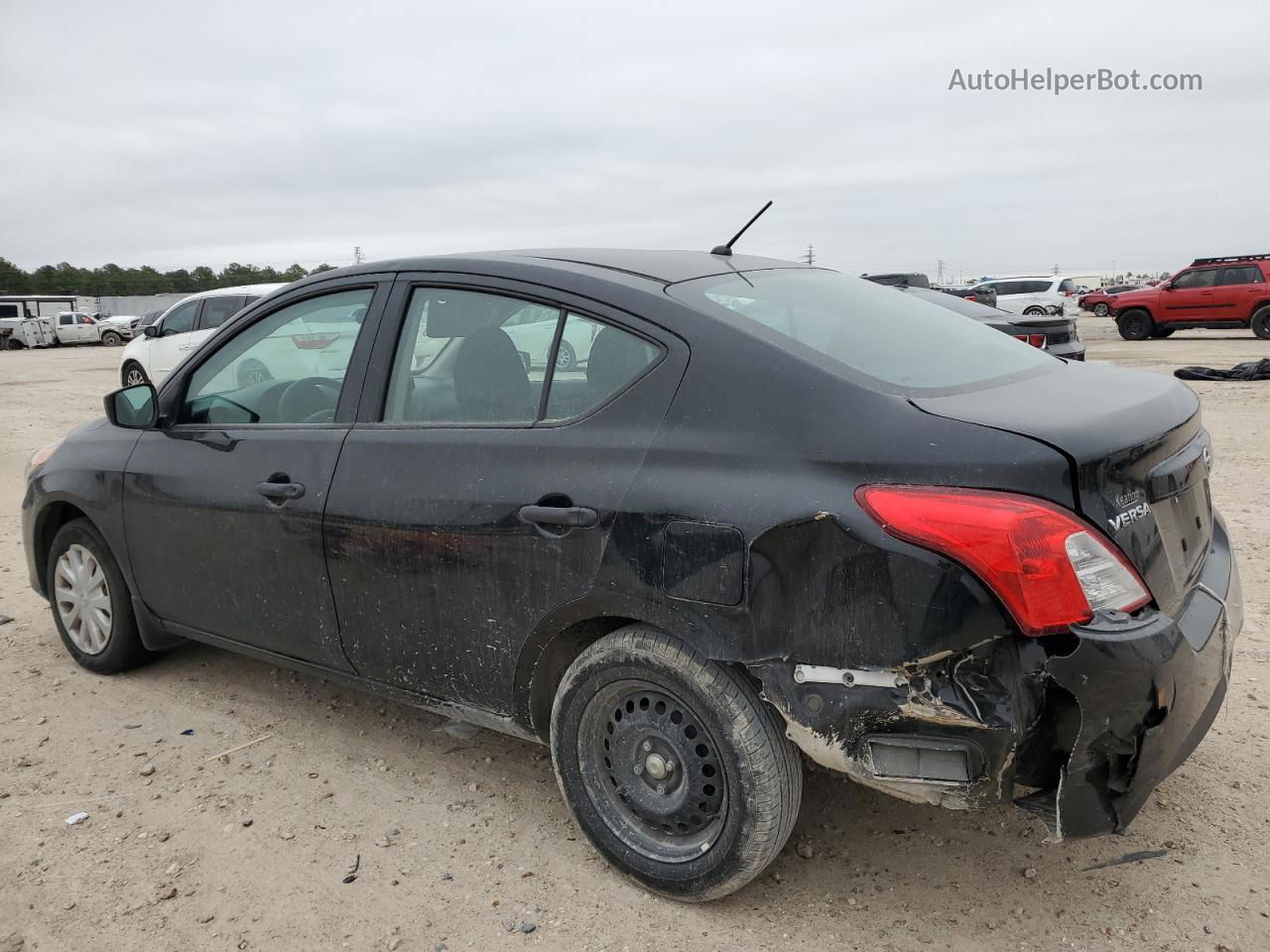 2018 Nissan Versa S Черный vin: 3N1CN7AP1JL887764