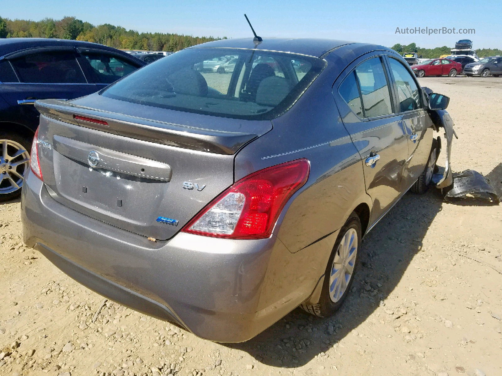 2016 Nissan Versa S Серый vin: 3N1CN7AP2GL880864