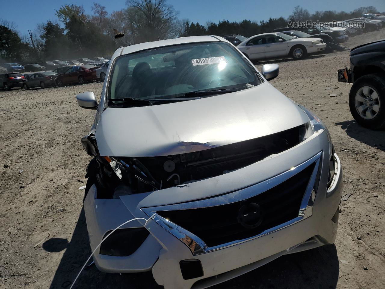 2018 Nissan Versa S Silver vin: 3N1CN7AP2JK437336