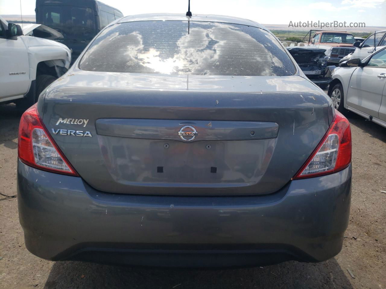 2018 Nissan Versa S Gray vin: 3N1CN7AP2JL829646