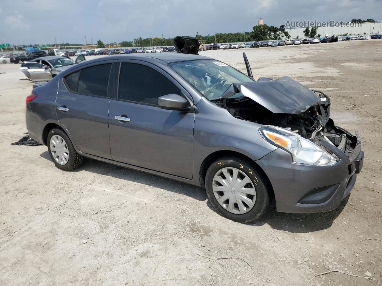 2018 Nissan Versa S Серый vin: 3N1CN7AP2JL846480