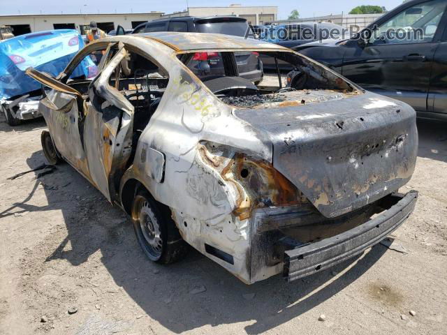 2018 Nissan Versa S Burn vin: 3N1CN7AP2JL852036