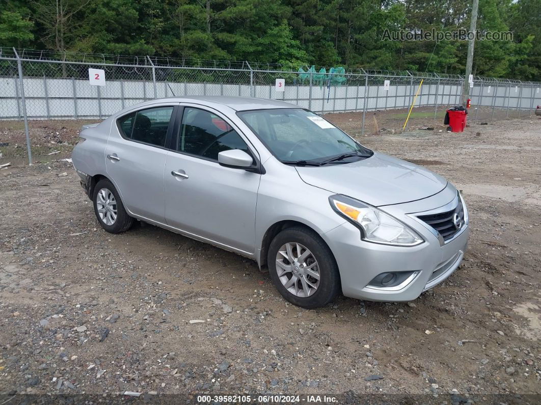 2018 Nissan Versa 1.6 Sv Silver vin: 3N1CN7AP2JL862419