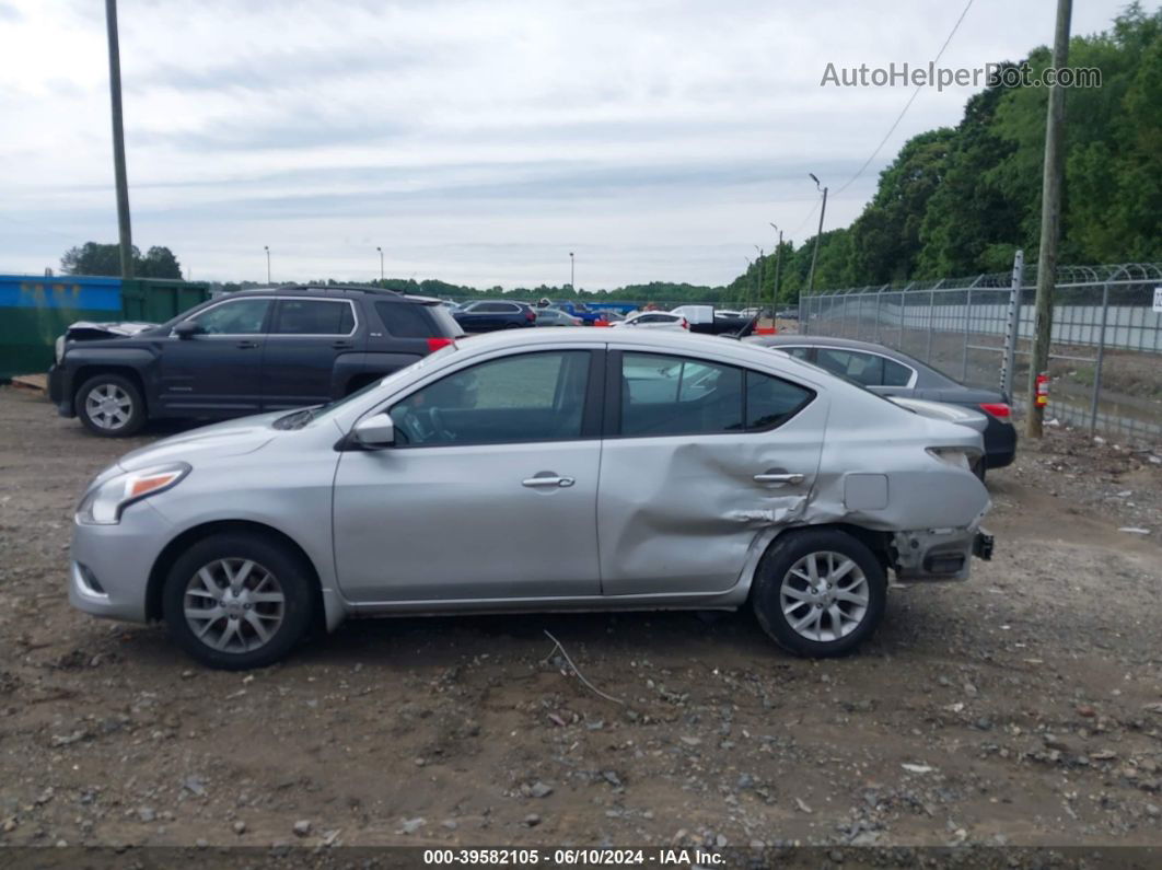 2018 Nissan Versa 1.6 Sv Silver vin: 3N1CN7AP2JL862419