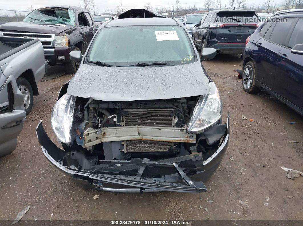 2018 Nissan Versa 1.6 Sv Gray vin: 3N1CN7AP2JL879284