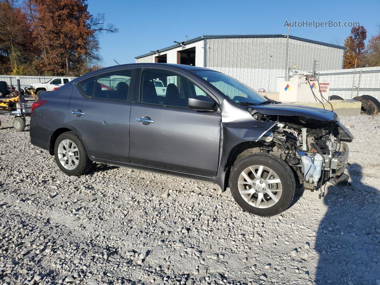 2018 Nissan Versa S Серый vin: 3N1CN7AP2JL884646