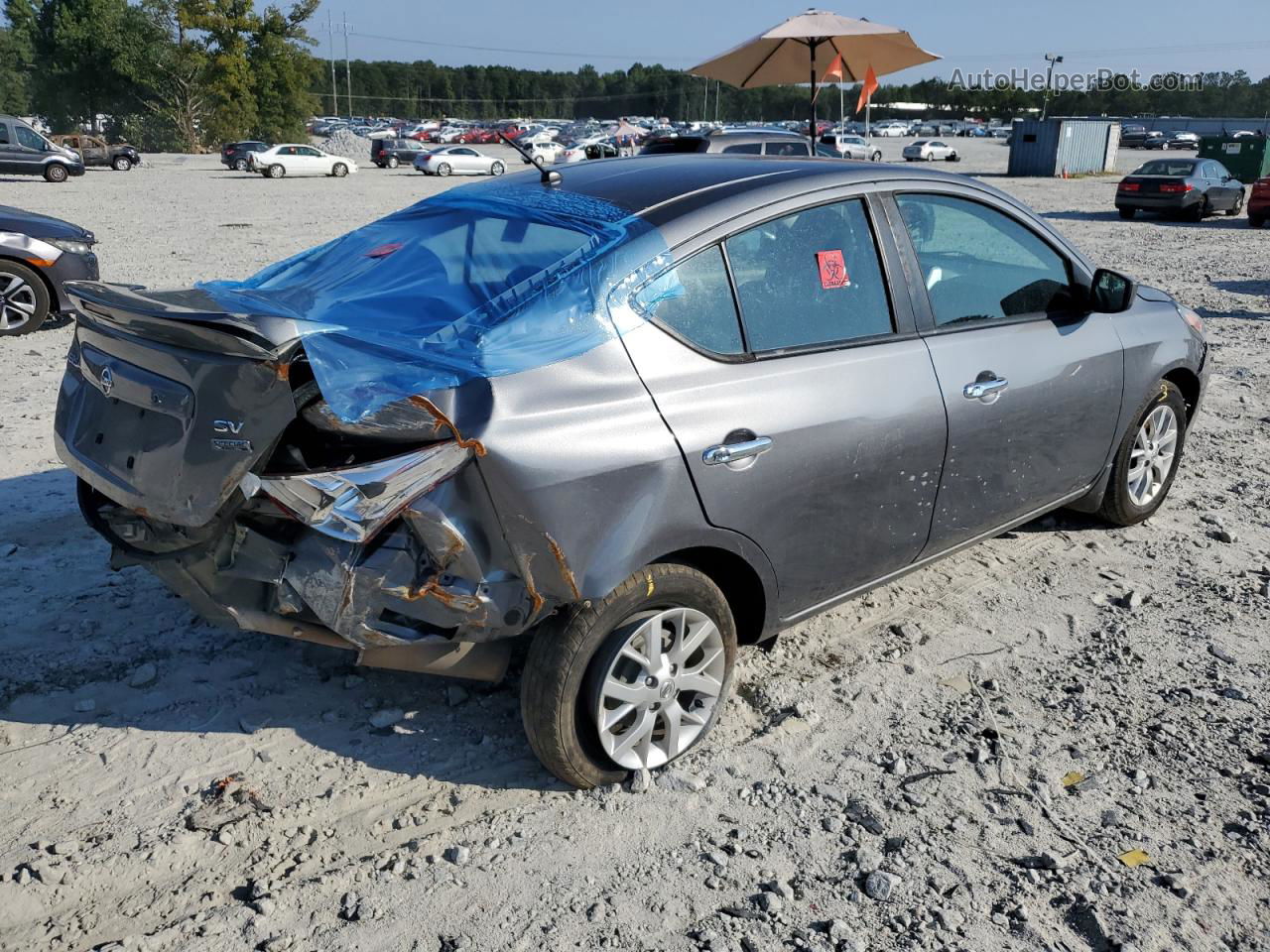 2018 Nissan Versa S Gray vin: 3N1CN7AP2JL888017